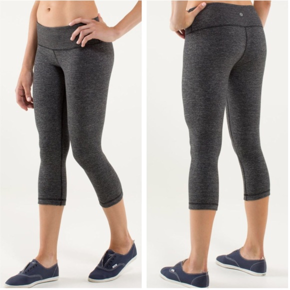 lululemon athletica Pants - lululemon • wunder under crop reversible